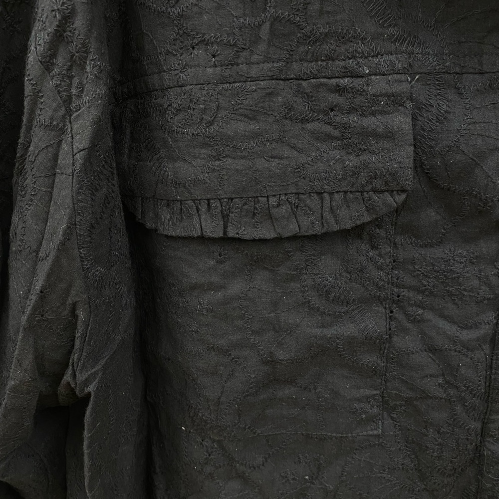 Andree By Unit Eyelet Long Sleeve Button-Down Wit… - image 5